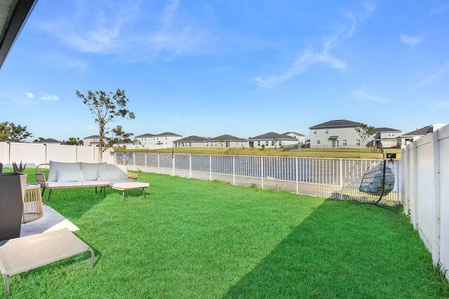 113 Dabou Loop, Belle Glade