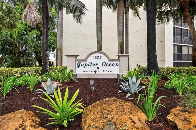 Photo of Listing #R11162167