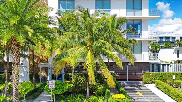 2 of 47 - 41 Isle Of Venice Drive #ph 502, Fort Lauderdale, FL