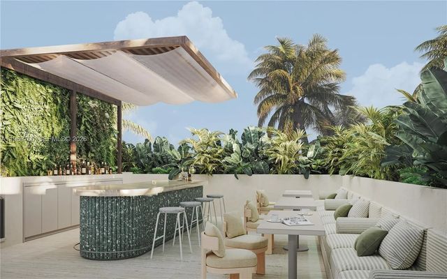 5 of 27 - 250 Collins Avenue #104, Miami Beach, FL