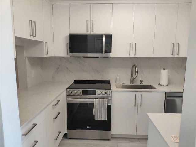 2 of 36 - 1951 Ne 39th Street #127, Lighthouse Point, FL