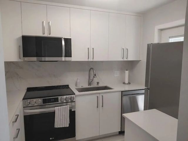 4 of 36 - 1951 Ne 39th Street #127, Lighthouse Point, FL