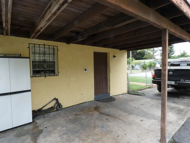 3 of 12 - 2350 Nw 1st Street, Boynton Beach, FL