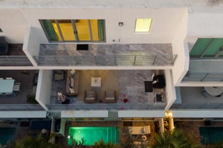 Photo of Listing #R11162219