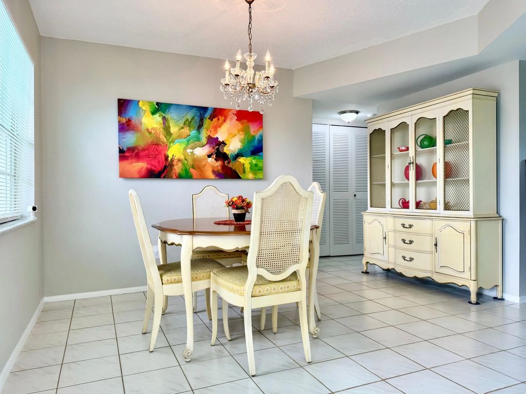 4401 Nw 41st Street #104, Lauderdale Lakes