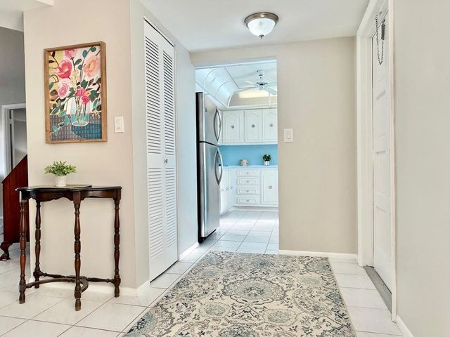 2 of 40 - 4401 Nw 41st Street #104, Lauderdale Lakes, FL