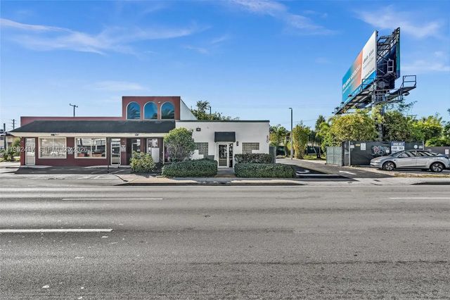 2 of 40 - 650 Ne 167th Street, Miami, FL