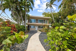 Photo of Listing #R11162274