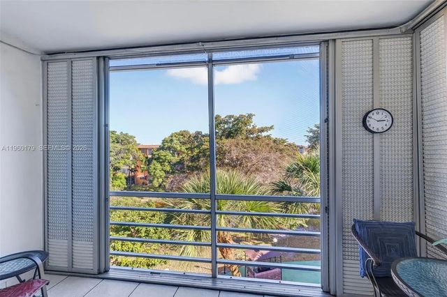 3 of 36 - 2900 Nw 47th Terrace #405b, Lauderdale Lakes, FL