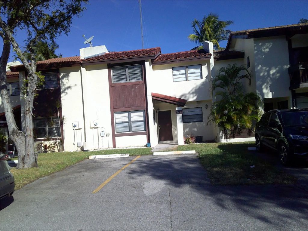 3810 Sw 52nd Avenue #3810, Hollywood