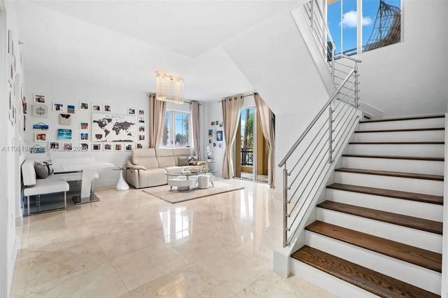 5 of 17 - 3415 N Ocean Drive #204, Hollywood, FL