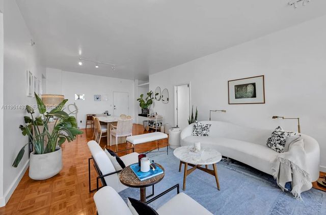 3 of 20 - 90 Edgewater Drive #ph25, Coral Gables, FL