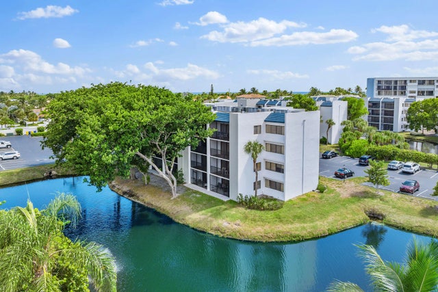 Photo of Listing #R11162365