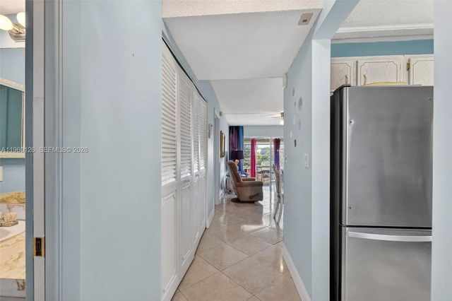 5 of 34 - 2901 Nw 46th Avenue #306, Lauderdale Lakes, FL