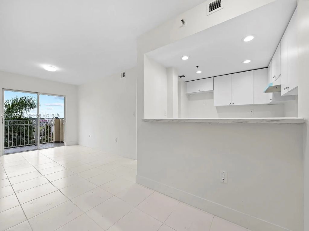 1750 Nw 27th Avenue, Miami