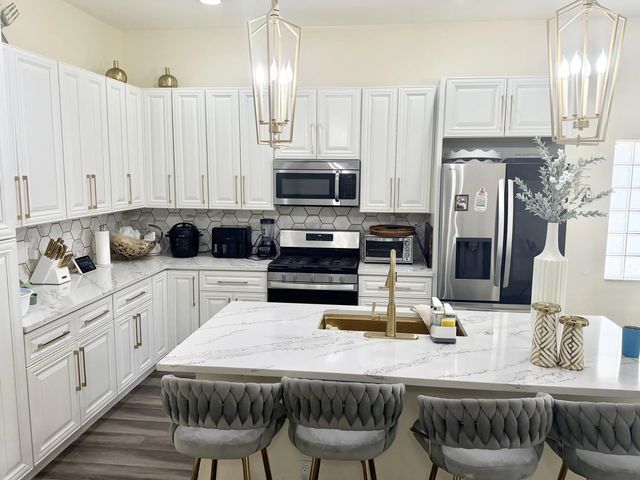 4 of 17 - 159 Berenger Walk, Royal Palm Beach, FL