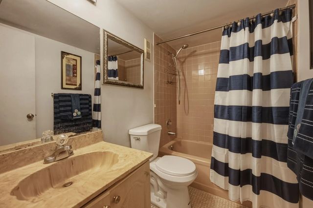 5 of 13 - 8620 N Sherman Circle #204, Miramar, FL