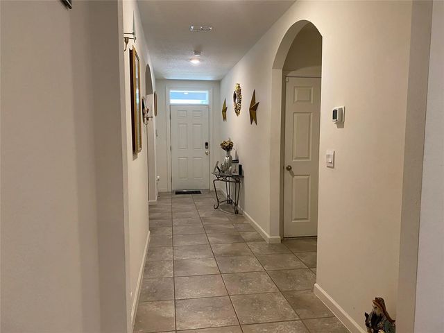 5 of 16 - 5604 Amusement Avenue, Fort Pierce, FL