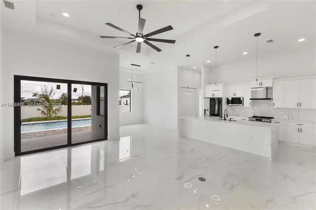 4 of 31 - 4330 Nw 34th Street, Cape Coral, FL