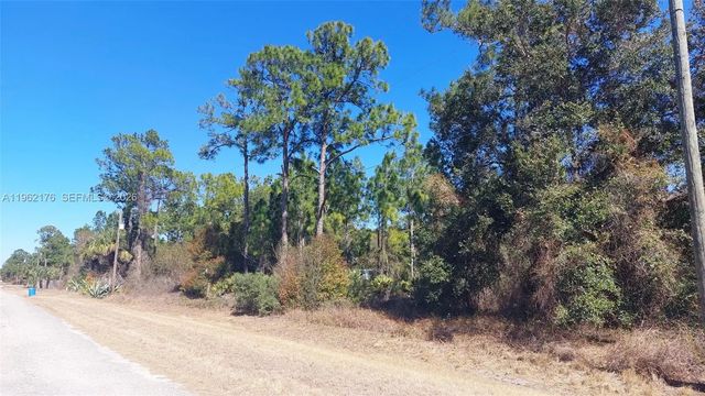 665 S Palm Street, Clewiston