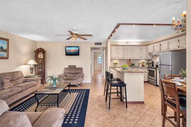 3 of 84 - 238 Ventnor Q #238, Deerfield Beach, FL