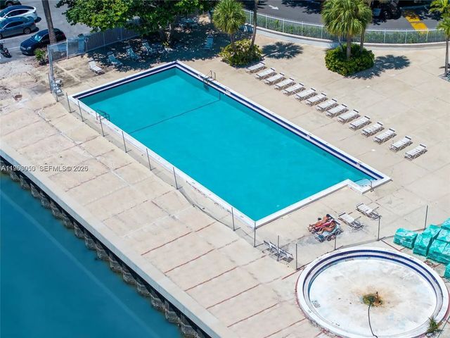 2 of 15 - 7441 Wayne Avenue #9i, Miami Beach, FL