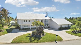 Photo of Listing #R11162569