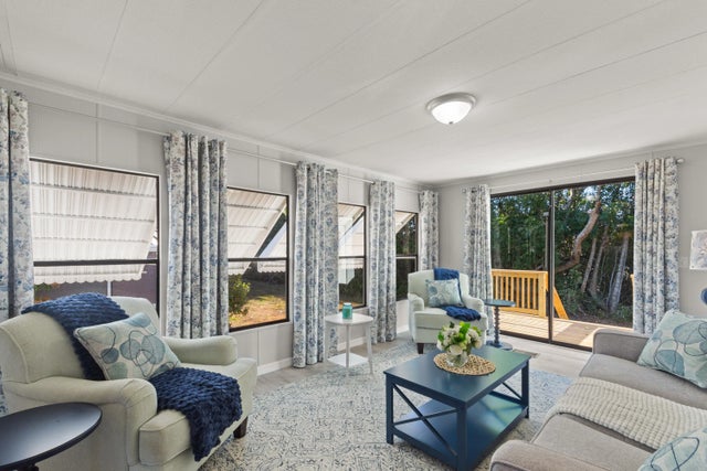 Photo of Listing #R11162568