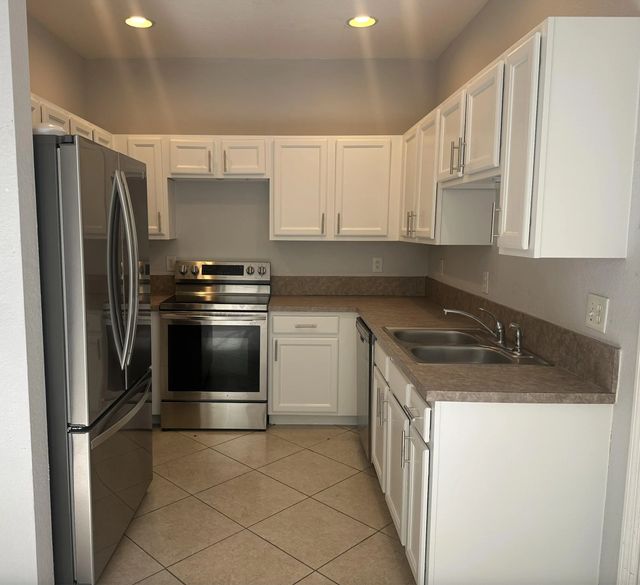 2 of 16 - 2143 Se Se Bell Isle Drive Drive, Port St. Lucie, FL