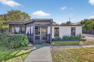 Photo of Listing #R11162618