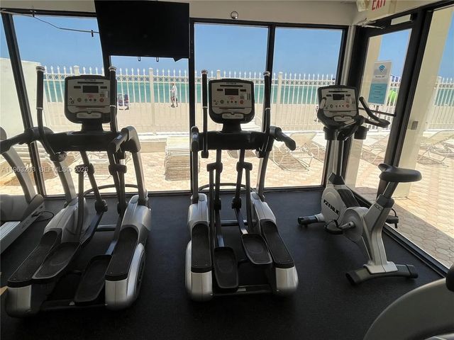 4 of 22 - 3505 S Ocean Drive #502, Hollywood, FL