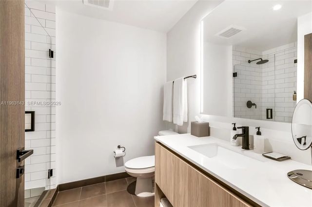 5 of 13 - 398 Ne 5th Street #2205, Miami, FL