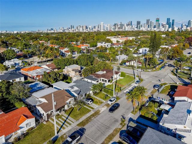 4 of 58 - 1631 Sw 21st Street, Miami, FL