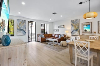 Photo of Listing #F10551565