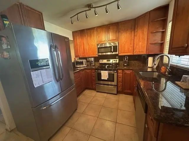 5 of 59 - 9350 Sunrise Lakes Boulevard #101, Sunrise, FL