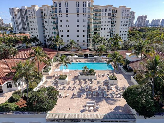 3 of 54 - 20000 E Country Club Drive #716, Aventura, FL