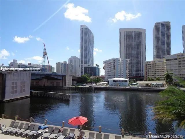 2600 E Hallandale Beach Boulevard #t301, Hallandale Beach