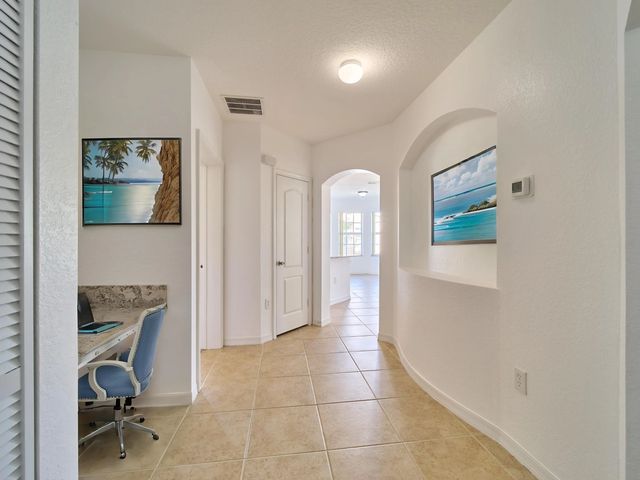 5 of 31 - 140 Sw Peacock Boulevard #21-202, Port St. Lucie, FL