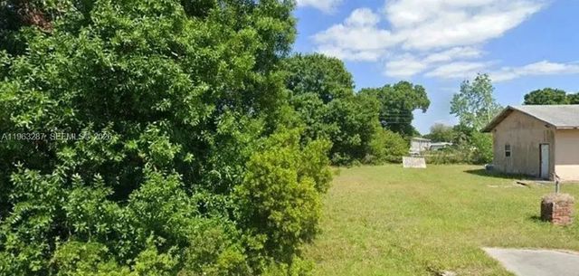 6142 Golf Course Boulevard, Punta Gorda