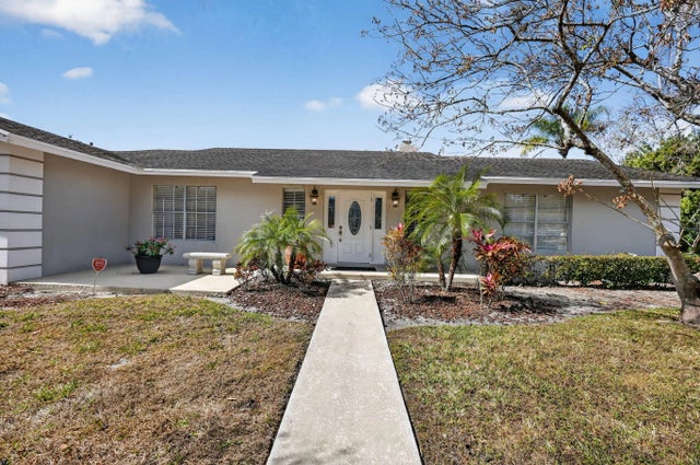 Photo of Listing #R11162767