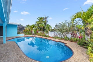 Photo of Listing #F10551625