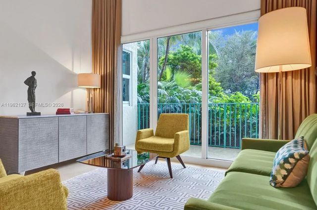 20000 E Country Club Drive #112, Aventura