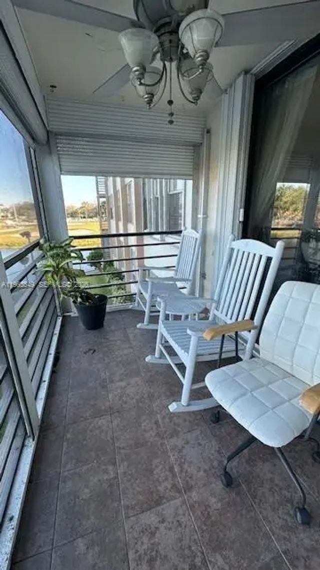 N/A, Pembroke Pines
