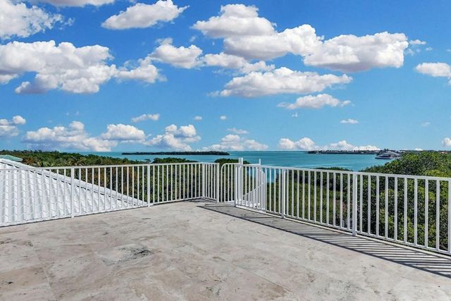 4 of 60 - 205 Stirrup Key Boulevard, Marathon, FL