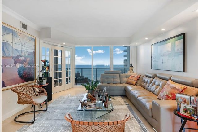 19333 E Collins Avenue #1202, Sunny Isles Beach