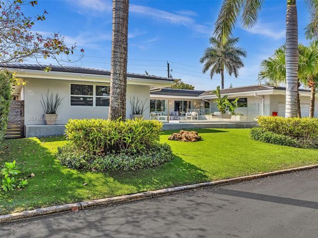 840 S Southlake Drive, Hollywood