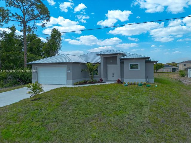 417 Paddock Street, Lehigh Acres