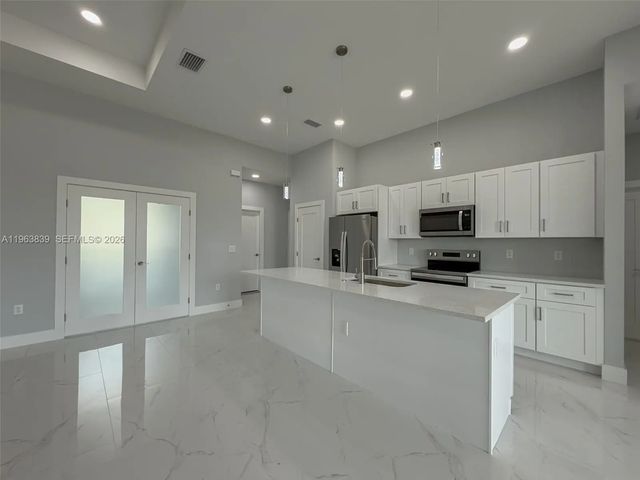 5 of 37 - 417 Paddock Street, Lehigh Acres, FL