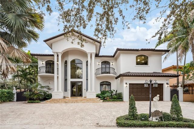 3 of 71 - 8200 Nw 163rd Street, Miami Lakes, FL