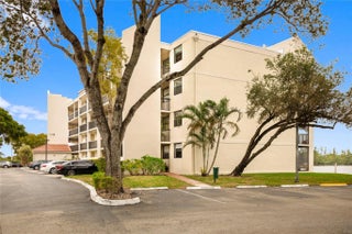 Photo of Listing #F10551617